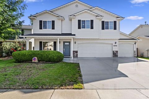 896 Gray Cloud Pl Meridian ID 83642