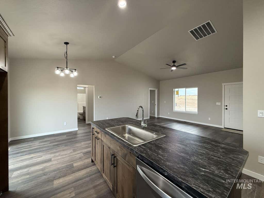Photo of 160 W 100 N, Jerome, ID 83338 (MLS # 98990435)