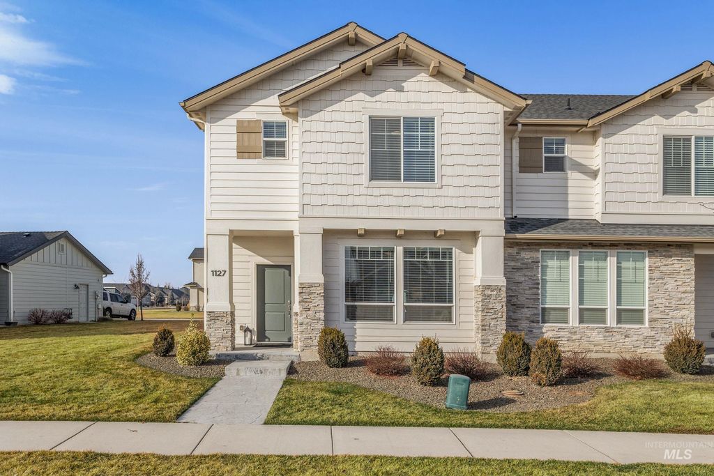 Photo of 1127 N World Cup Ln, Eagle, ID 83616 (MLS # 98973890)