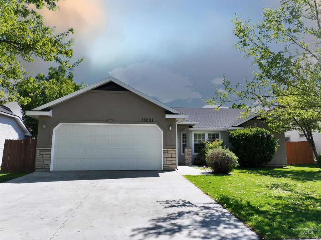 Photo of 16891 N Darmady Loop, Nampa, ID 83686 (MLS # 98983967)