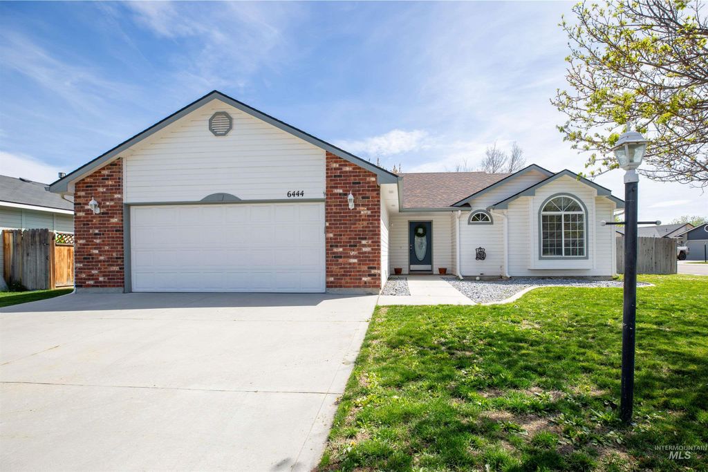 Photo of 6444 S Constellation Way, Boise, ID 83709 (MLS # 98981741)