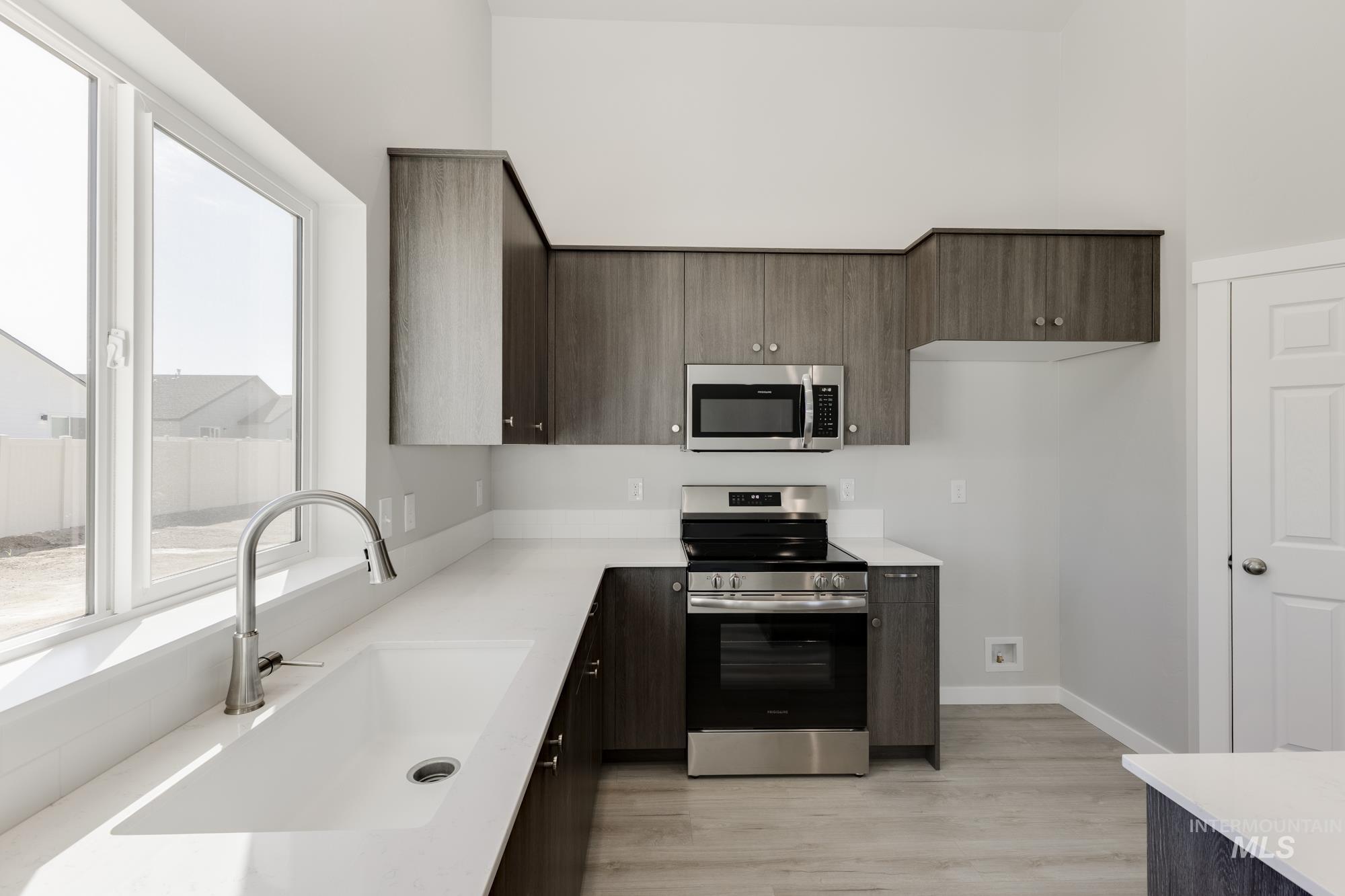 18402 N Trumpet Lily Ave