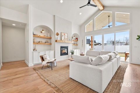 Photo of 15011 Snow Mountain, Caldwell, ID 83607 (MLS # 98954211)