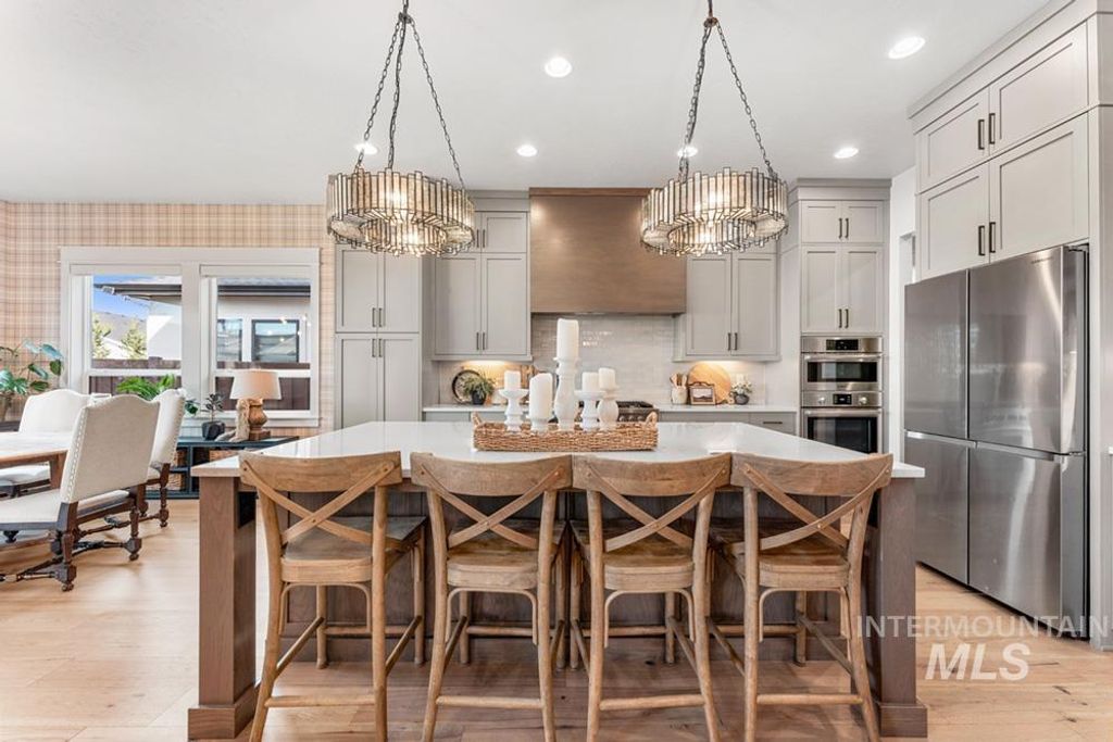 Photo of 6981 N Maplestone Ave, Meridian, ID 83646 (MLS # 98977473)