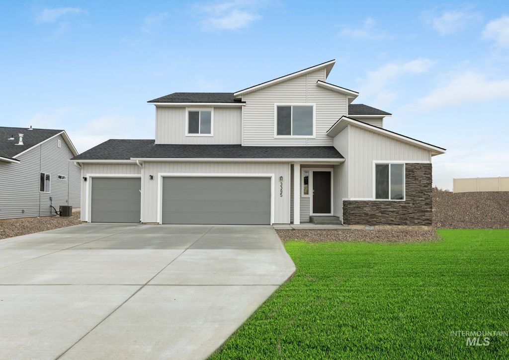 Photo of 3395 E Red Maple Ct, Nampa, ID 83686 (MLS # 98973334)