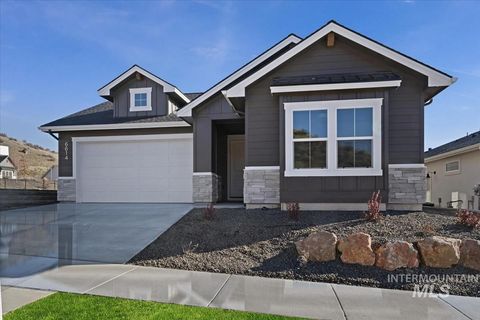 Photo of 6614 N Good Dr, Eagle, ID 83629 (MLS # 98977974)