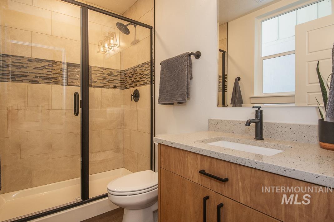 479 E Violets Cove Ln