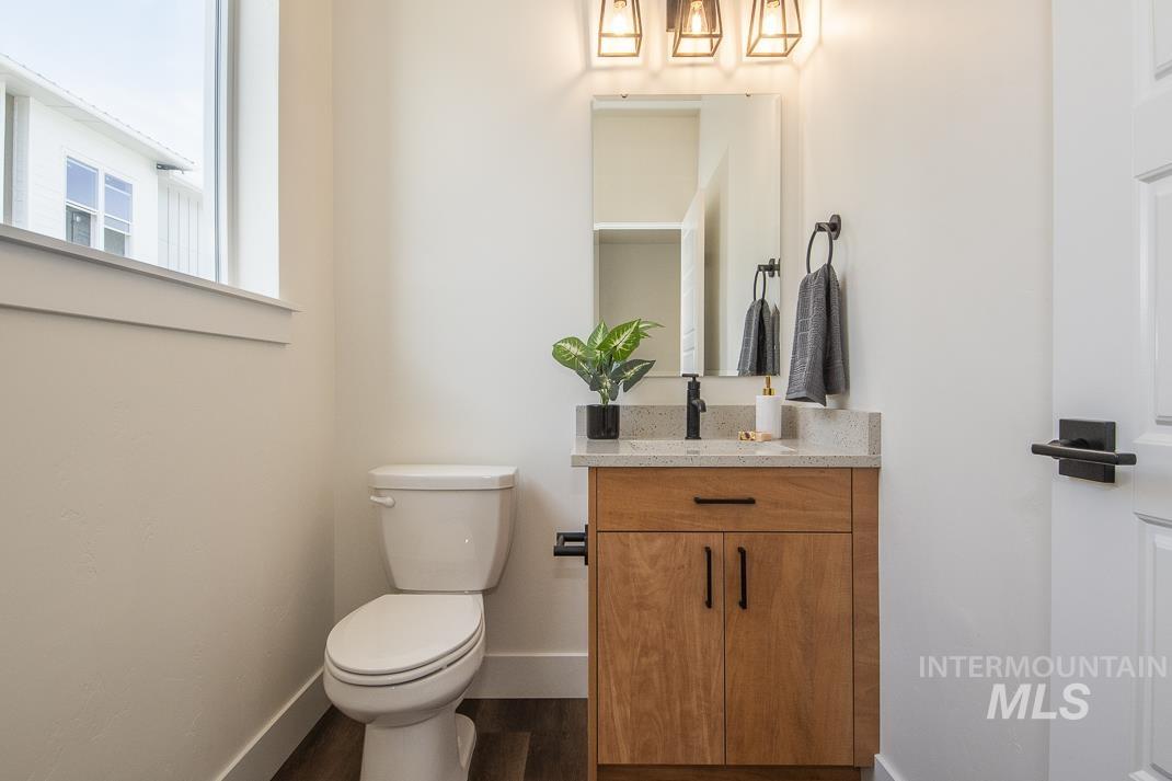 479 E Violets Cove Ln