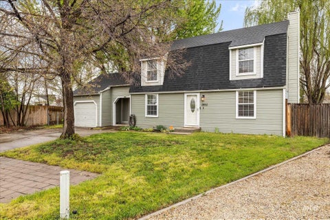 Photo of 2852 NW 14th St, Meridian, ID 83646 (MLS # 98982529)