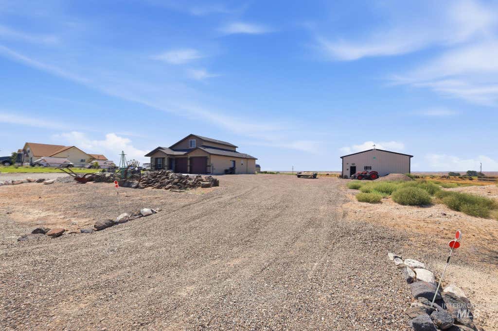 Photo of 178 E Syringa Loop, Shoshone, ID 83352 (MLS # 98996353)