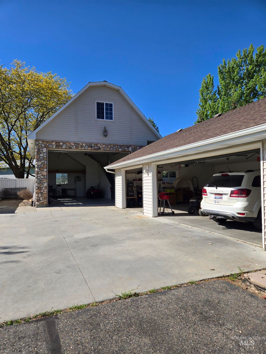 Photo of 2080 Shelley Dr, Payette, ID 83661 (MLS # 98984634)
