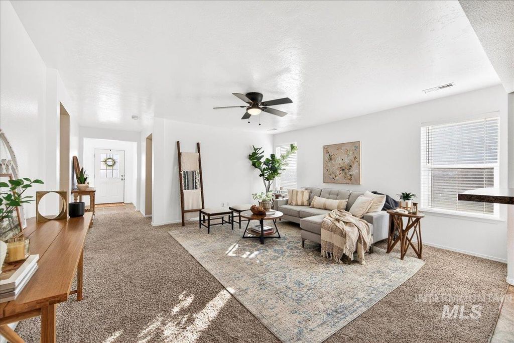 Photo of 989 S Benewah Lake, Middleton, ID 83644 (MLS # 98971762)