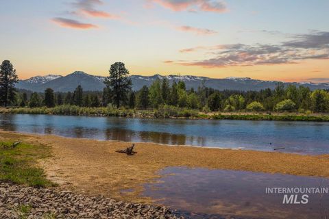 L10 B1 Warren Drive Cascade ID 83611