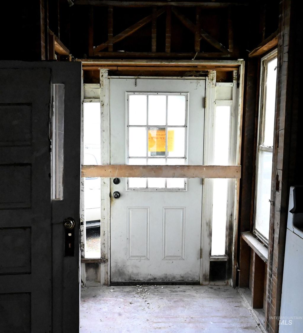 Photo of 704 Riverside Ave, Orofino, ID 83544 (MLS # 98977175)