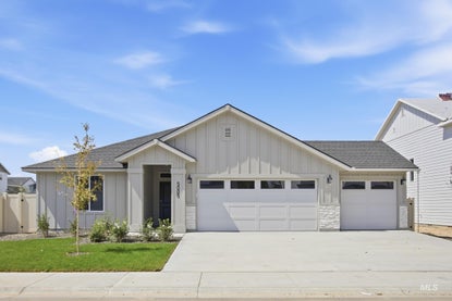 5005 S Bleachfield Ave – Investment Home