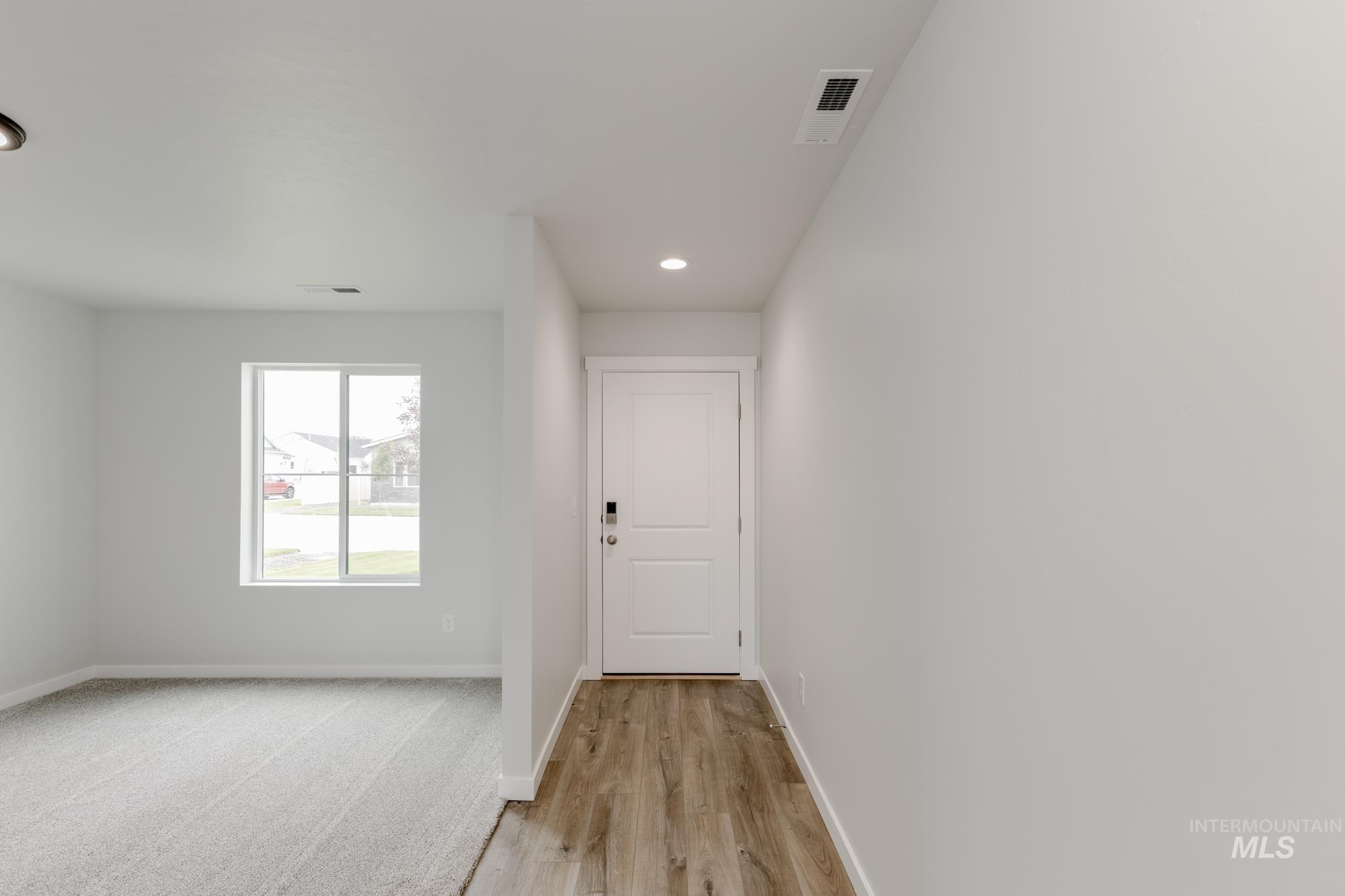 2361 N Lithodora Ave