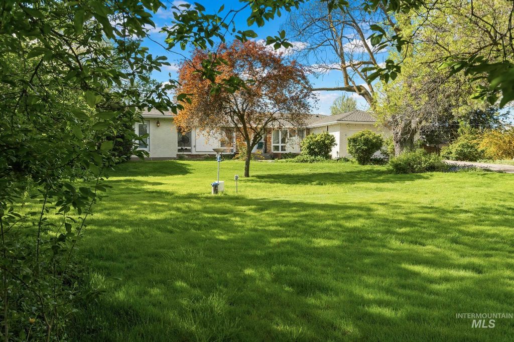 Photo of 9325 W Wright St, Boise, ID 83709 (MLS # 98982639)