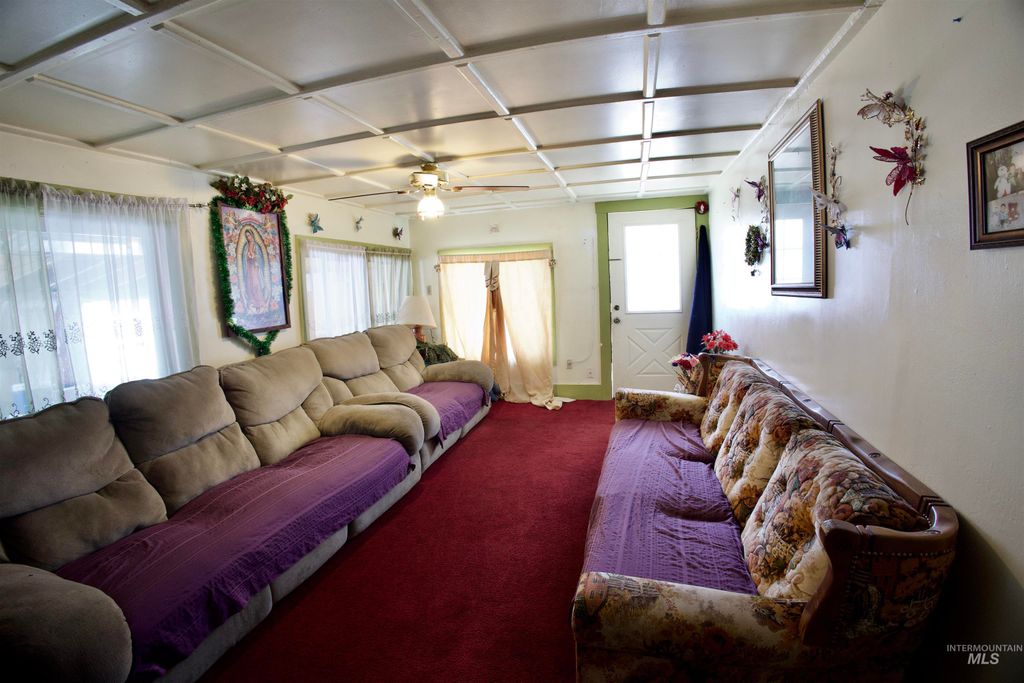 Photo of 643 Conant Avenue, Burley, ID 83318 (MLS # 98977390)