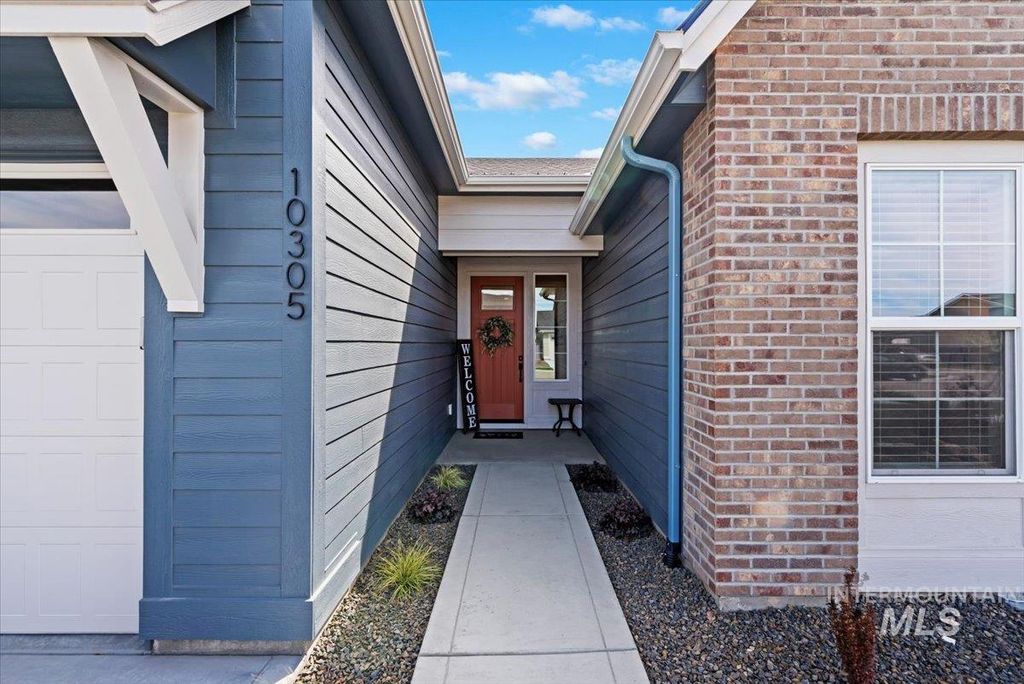 Photo of 10305 Stony Oak St, Nampa, ID 83687 (MLS # 98981249)