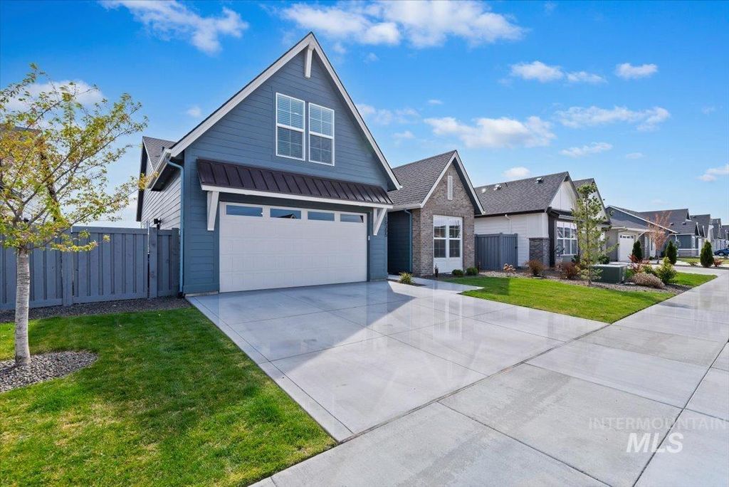 Photo of 10305 Stony Oak St, Nampa, ID 83687 (MLS # 98981249)