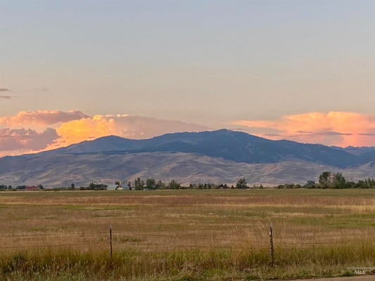 135 N 30 E, FAIRFIELD, ID 83327 - Image ec2de8978fa887c93980bace3d7100bf/2879781987