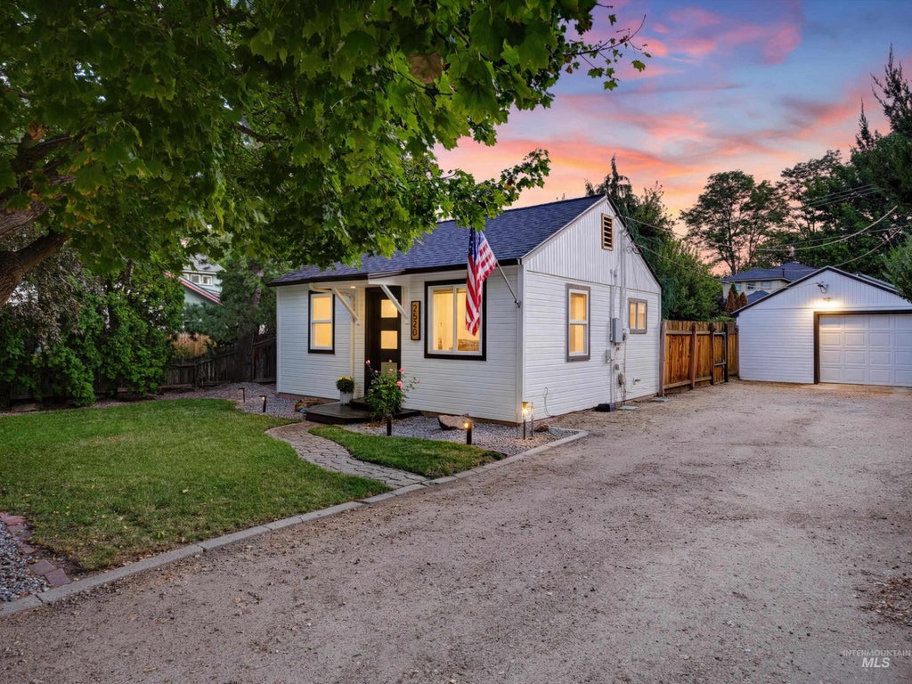 Photo of 2520 N 26th St, Boise, ID 83702 (MLS # 99000603)
