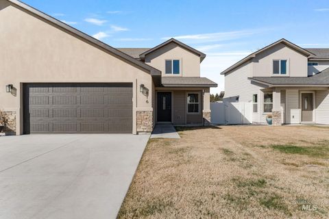 Photo of 816 Jack Ave, Jerome, ID 83338 (MLS # 98977641)
