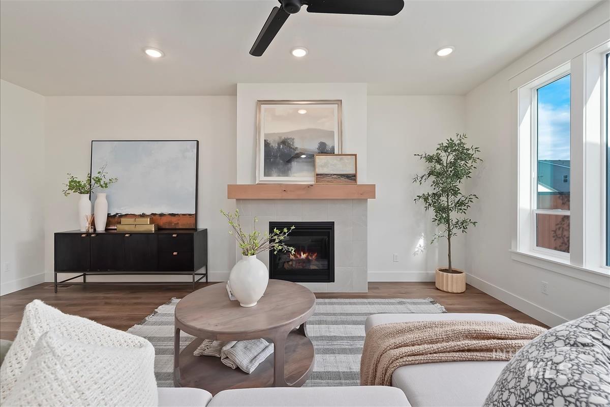 338 N Sauer River Ln