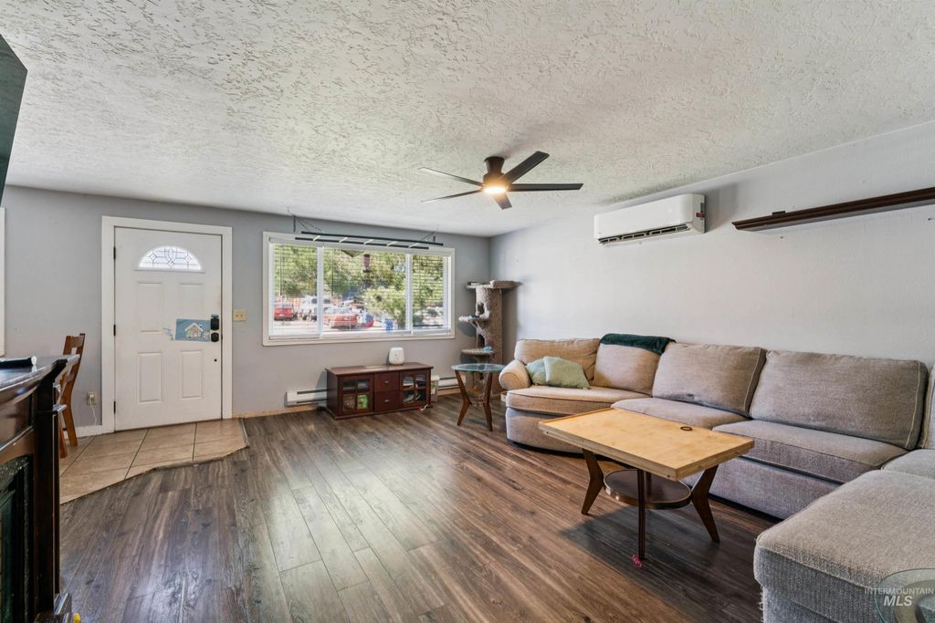 Photo of 10707 W Blue Fox Ct, Boise, ID 83709 (MLS # 98991042)