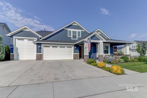 Photo of 6119 N Farleigh Ave, Meridian, ID 83646 (MLS # 98964675)