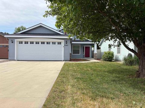 Photo of 7592 W Baron LN, Boise, ID 83714 (MLS # 98986811)