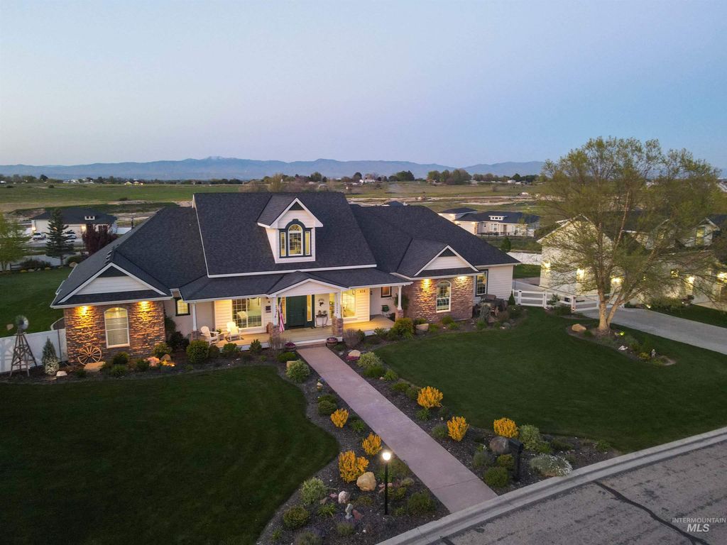 Photo of 414 E Shafer View Dr, Meridian, ID 83642 (MLS # 98985736)