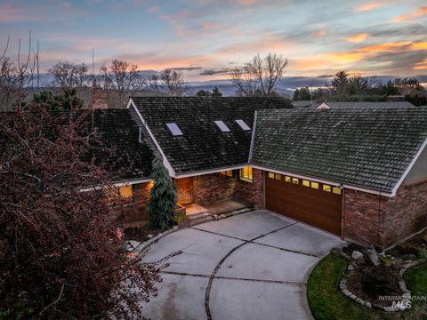 5858 W Sterling Ln. Boise ID 83703