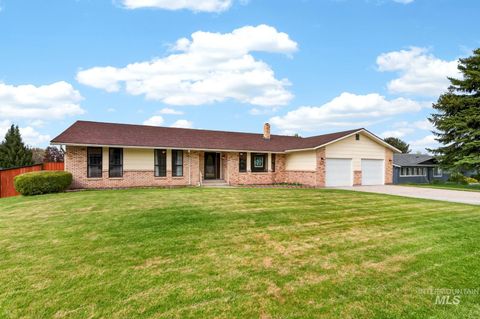 Photo of 600 Donna Drive, Nampa, ID 83686 (MLS # 98983290)