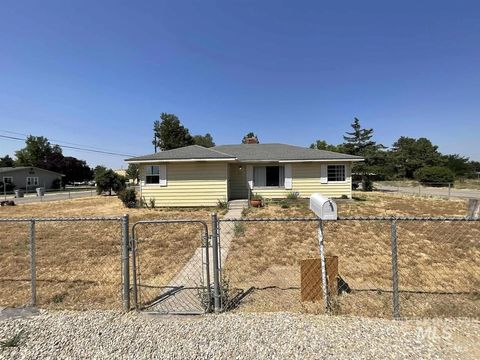 1717 N Regal Dr Boise ID 83704