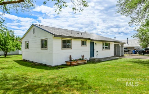 Photo of 40 N 5th Street, Cambridge, ID 83610 (MLS # 98986981)