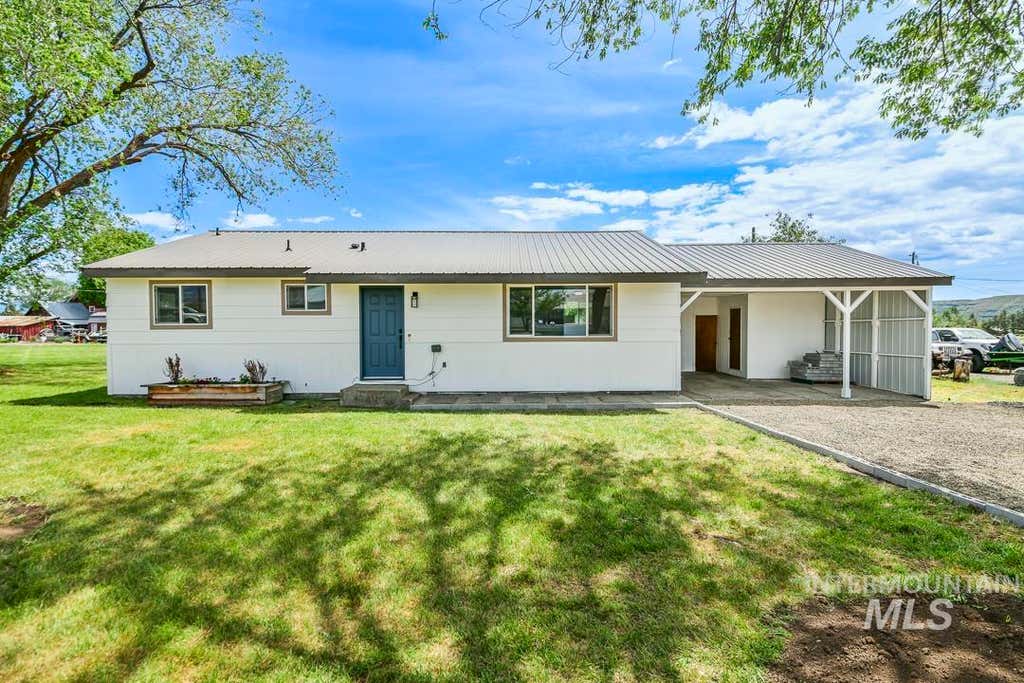 Photo of 40 N 5th Street, Cambridge, ID 83610 (MLS # 98986981)
