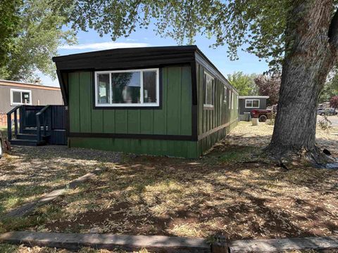 Photo of 401 Main St #38 ST, Homedale, ID 83628 (MLS # 98986432)