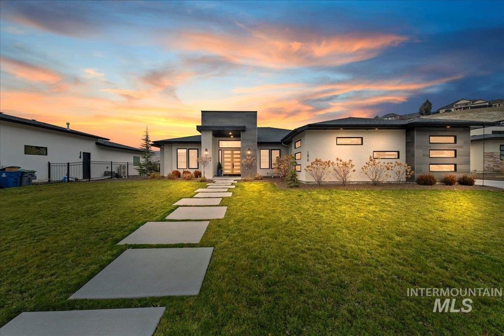 Photo of 1878 W. Winter Camp Ct, Boise, ID 83703 (MLS # 98976554)