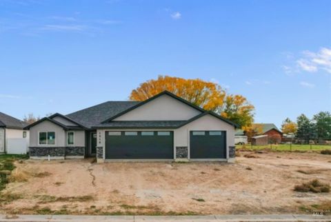 Photo of 1516 Bird Farm Dr, Jerome, ID 83301 (MLS # 98967767)