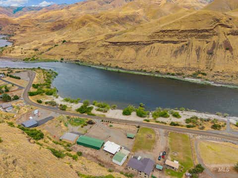 Photo of 31018 Snake River Rd, Asotin, WA 99402 (MLS # 98992602)