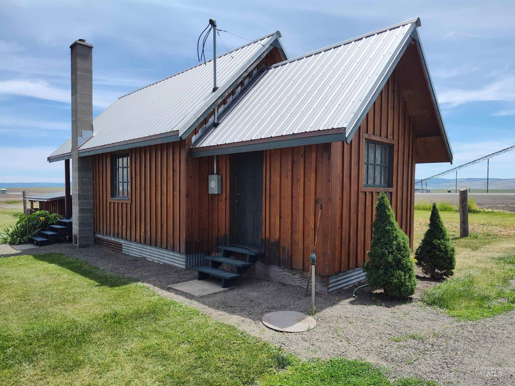 Photo of 118 Elliott Avenue #Fenn, Grangeville, ID 83531 (MLS # 98990434)