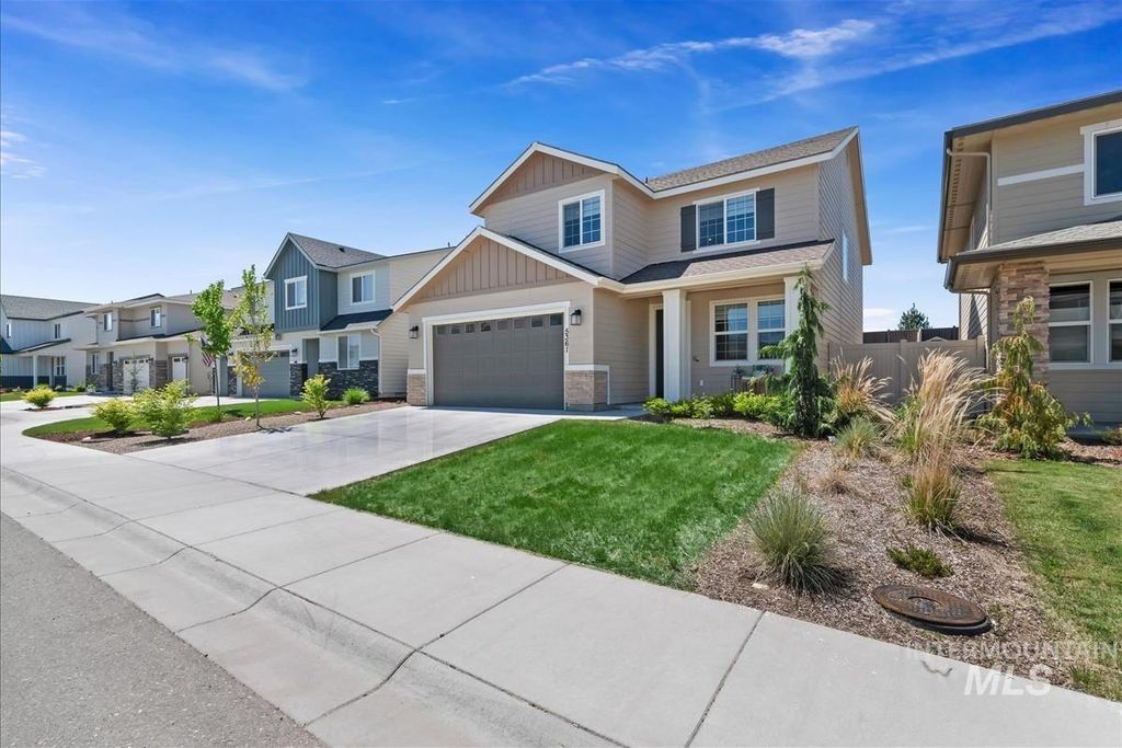 Photo of 5361 S Snowden Ave, Meridian, ID 83642 (MLS # 98984010)