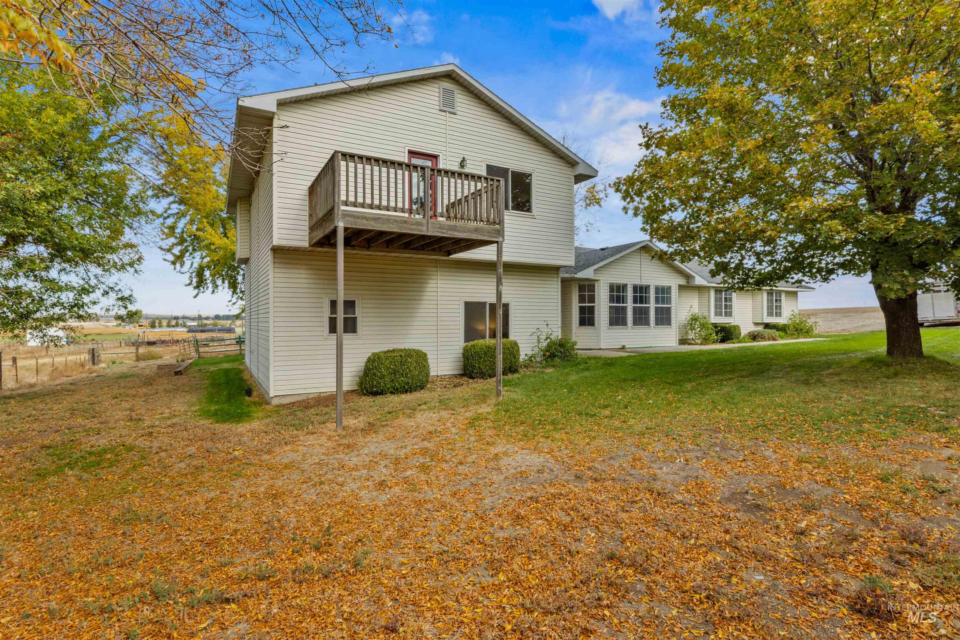 25595 Don Lane