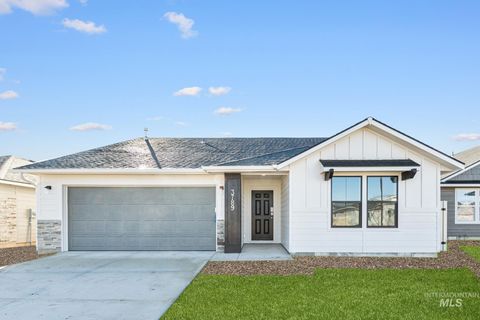 Photo of 3789 E Syracuse St, Nampa, ID 83686 (MLS # 98972128)