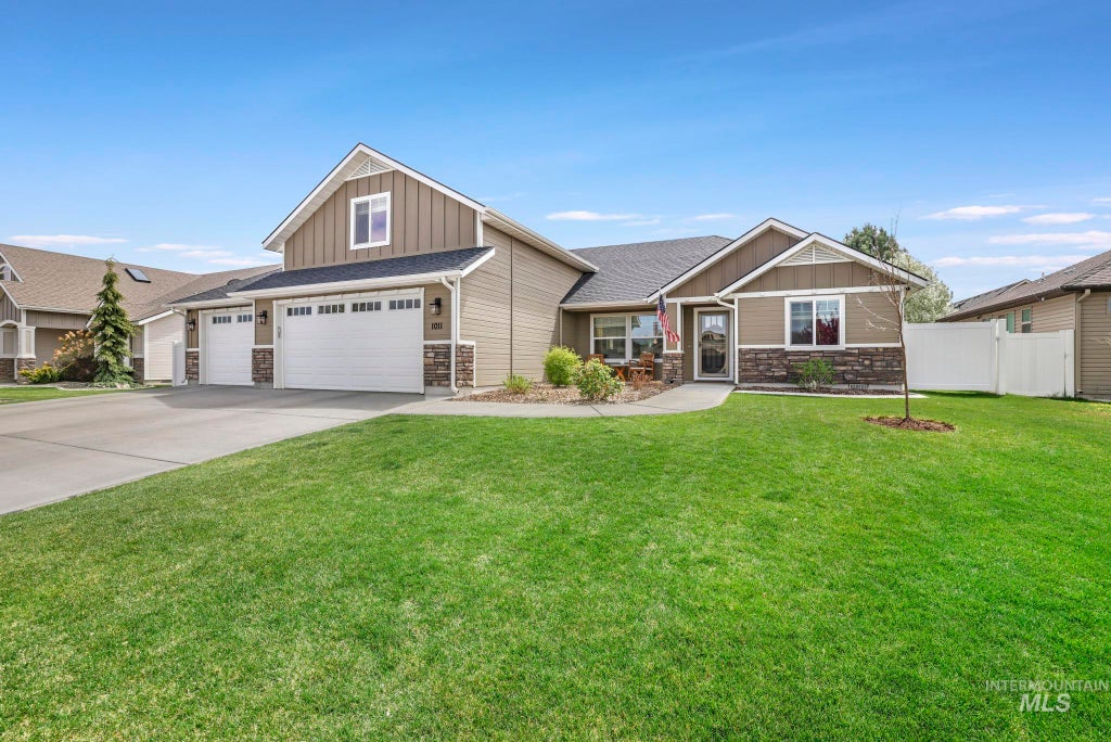 Photo of 1011 Bell Ln, Kimberly, ID 83341 (MLS # 98999476)