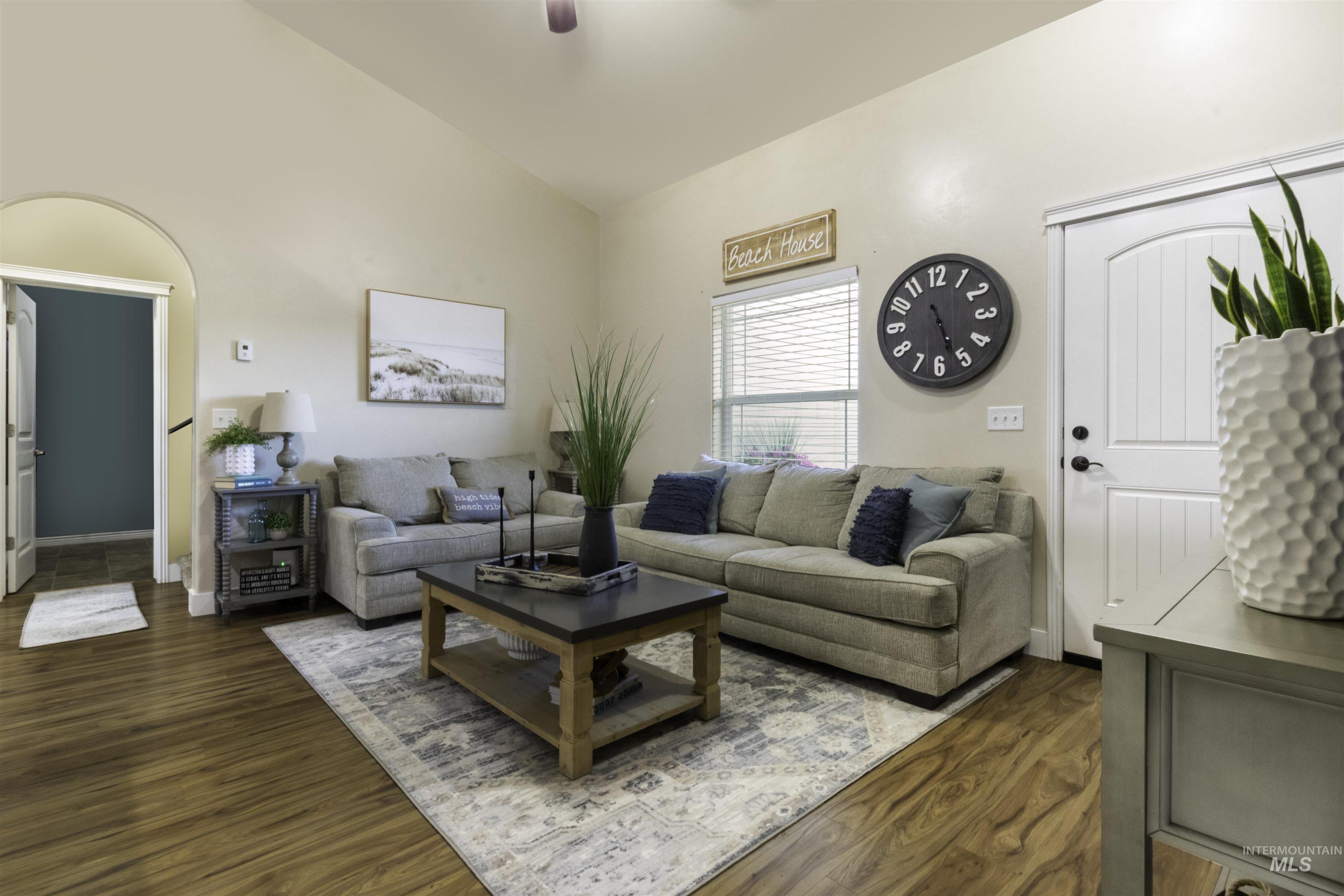 410 Cayuse Creek Dr.