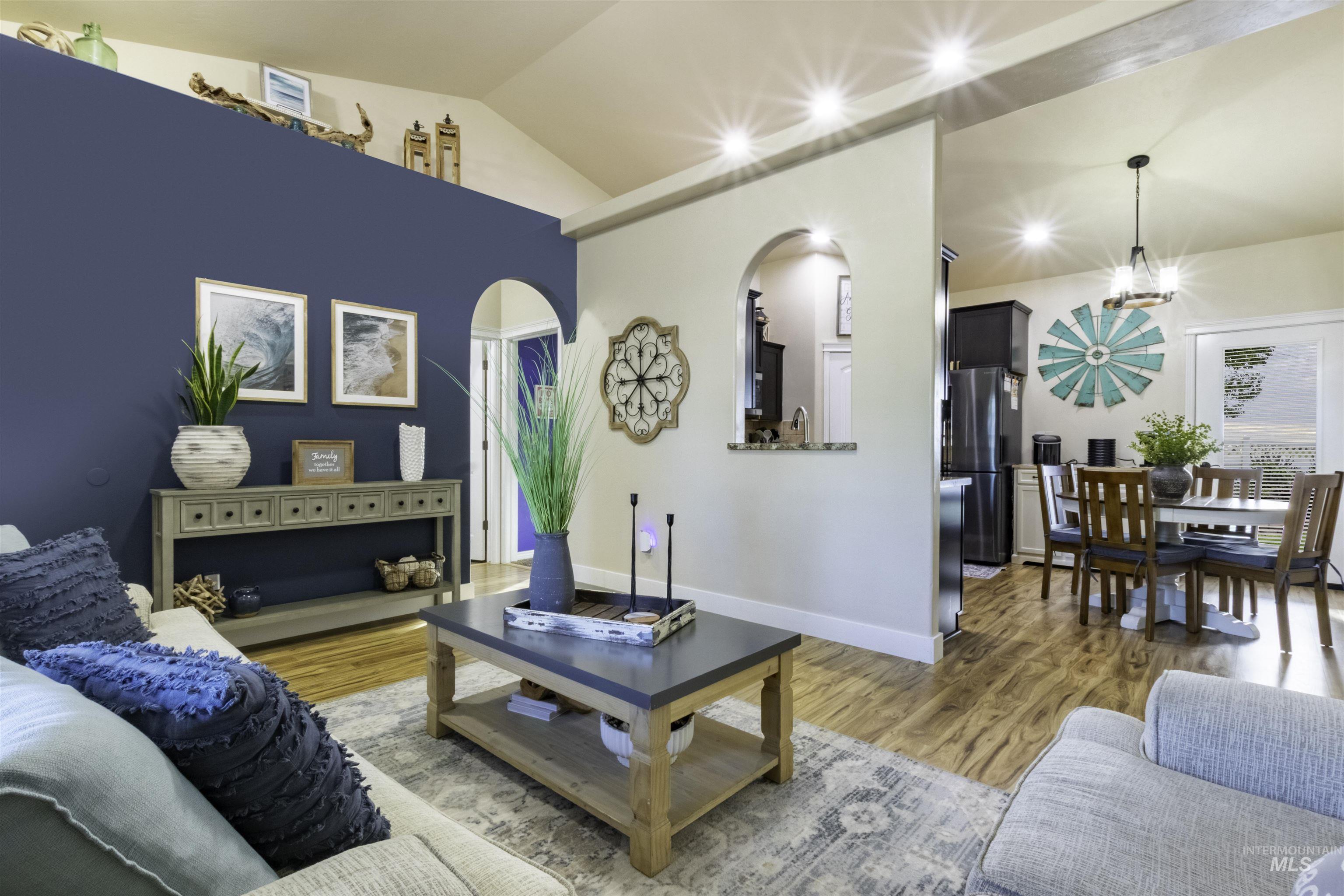 410 Cayuse Creek Dr.