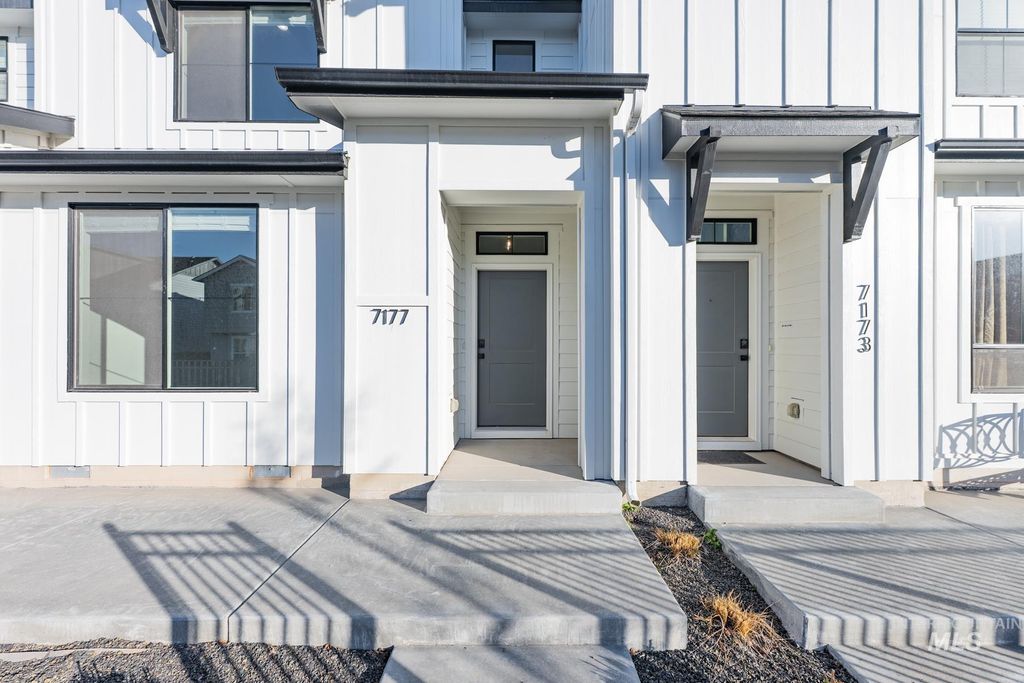 Photo of 7177 W Madronawood St, Boise, ID 83709 (MLS # 98974230)