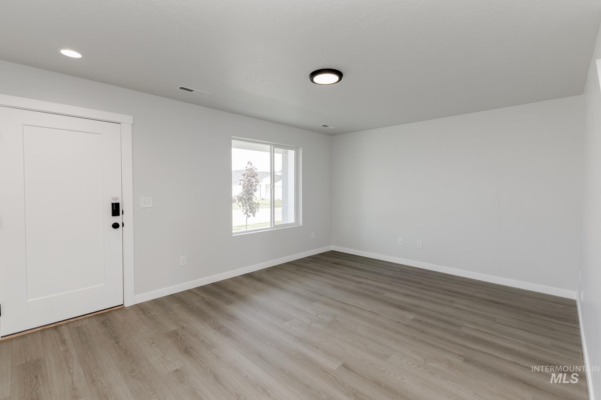 5343 E Burnte Peak St